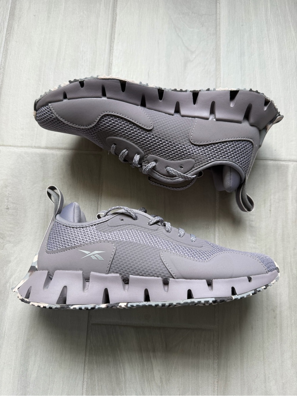 Reebok Zig Dynamica Running Sneaker FY7071 Purple Women’s Size 7.5